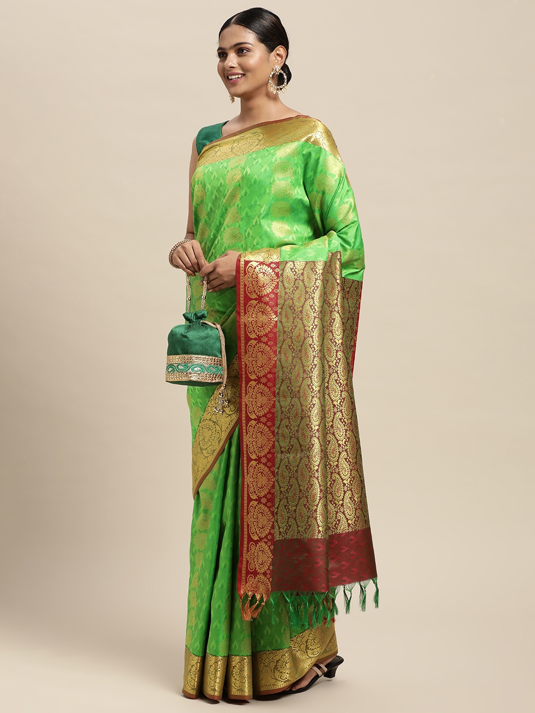 

Thara Sarees Green Ethnic Motifs Zari Art Silk Kanjeevaram Saree