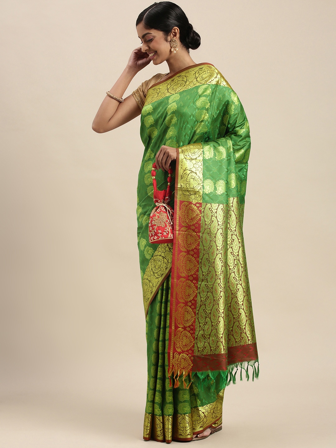

Thara Sarees Green & Golden Ethnic Motifs Zari Art Silk Kanjeevaram Saree