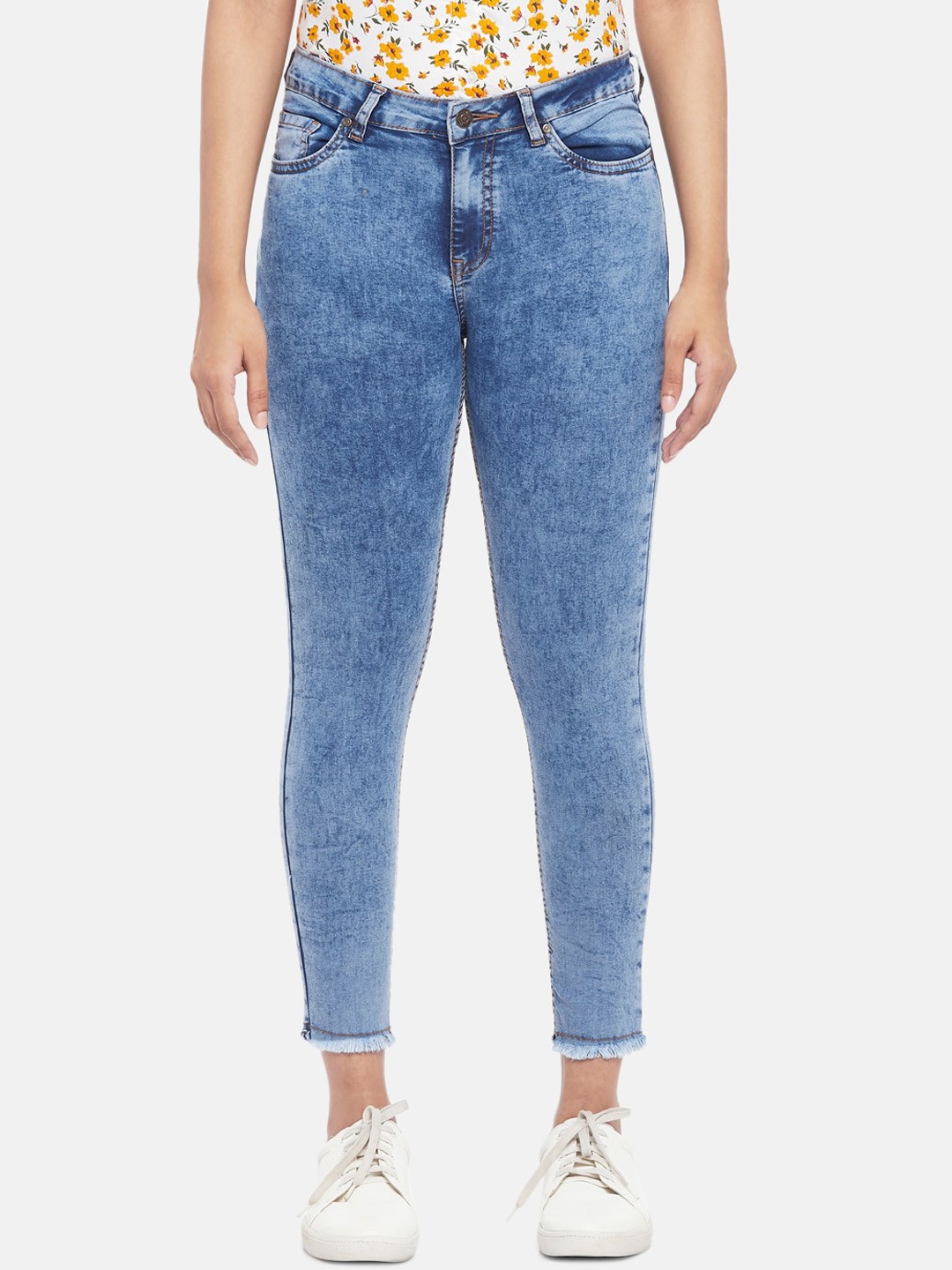 

People Women Blue Slim Fit High-Rise Light Fade Jeans