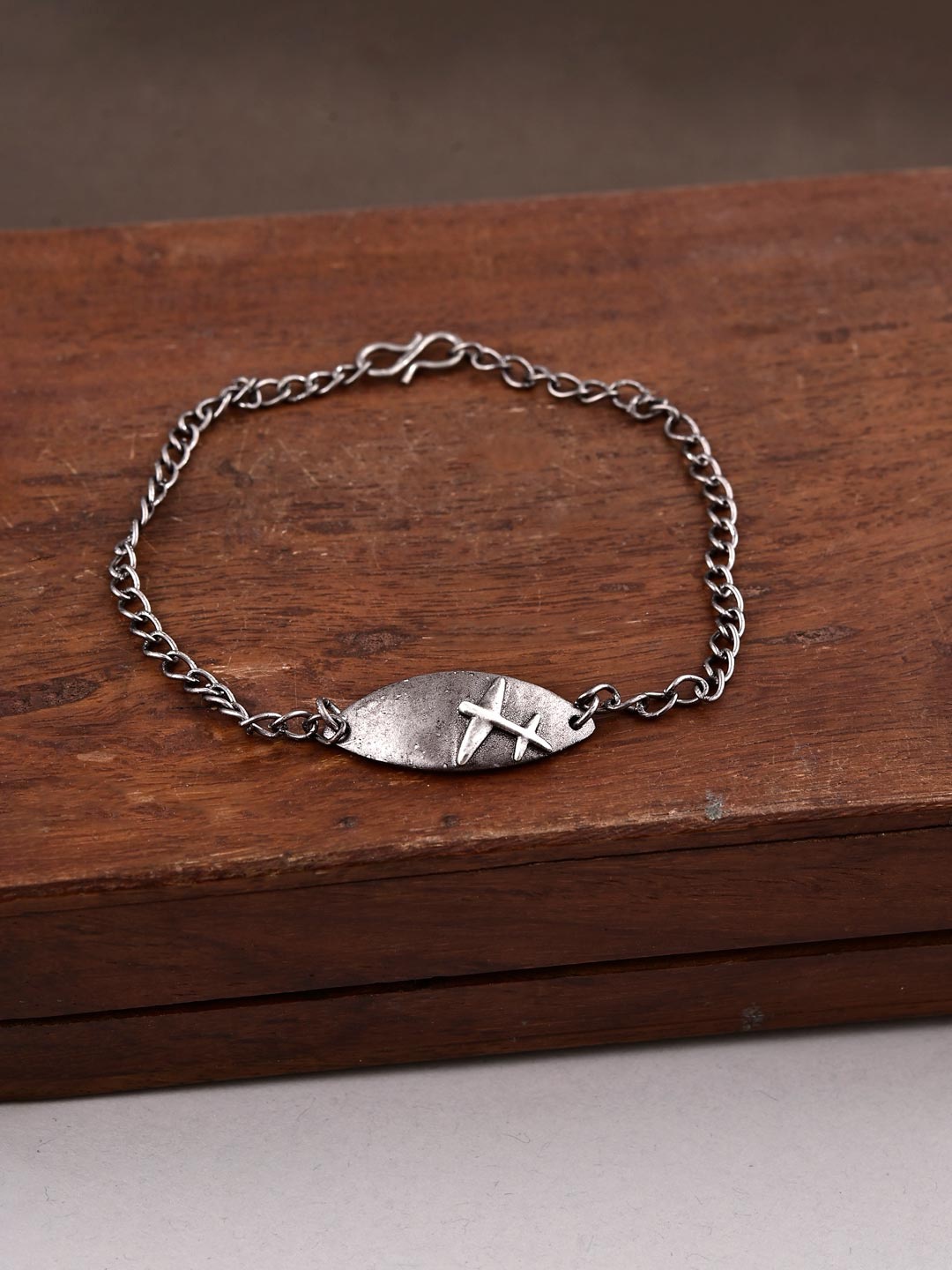 

Tistabene Men Silver-Toned Rhodium-Plated Charm Bracelet