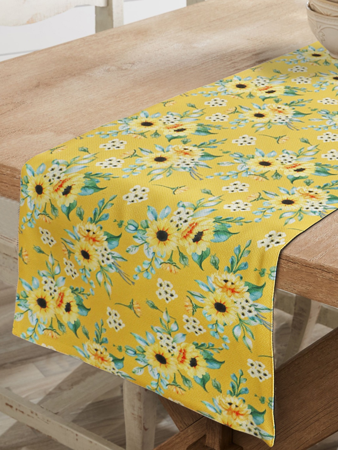 

HomeStorie Yellow & Green Floral Print Table Runner
