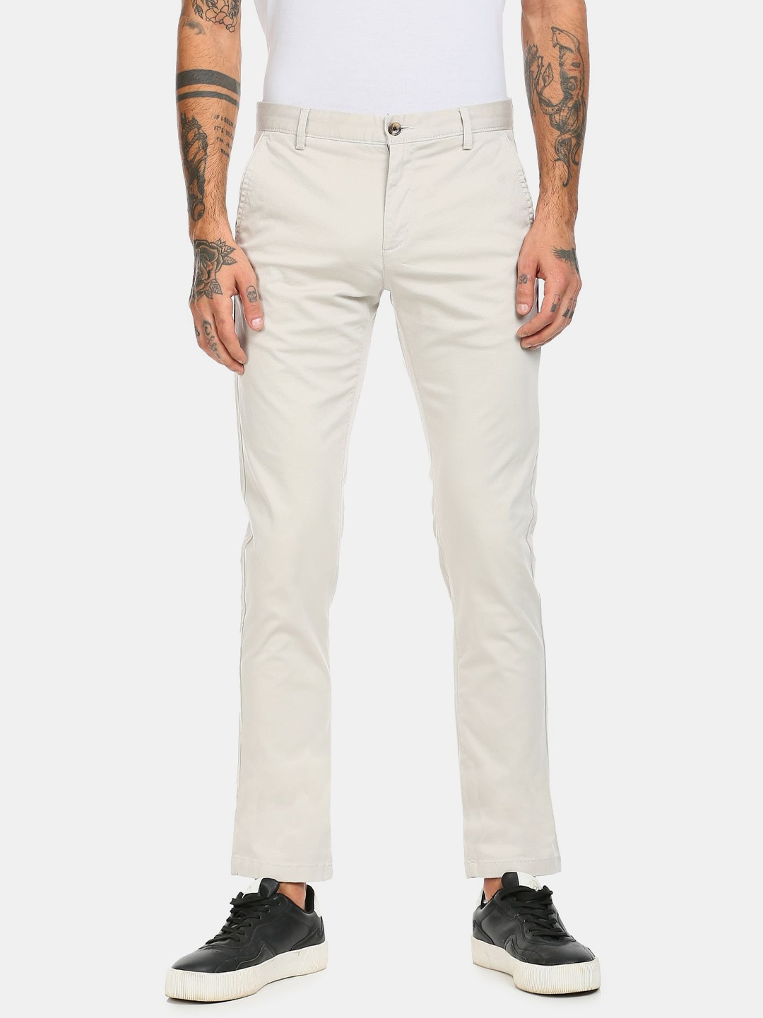 

Arrow Sport Men White Chinos Trousers