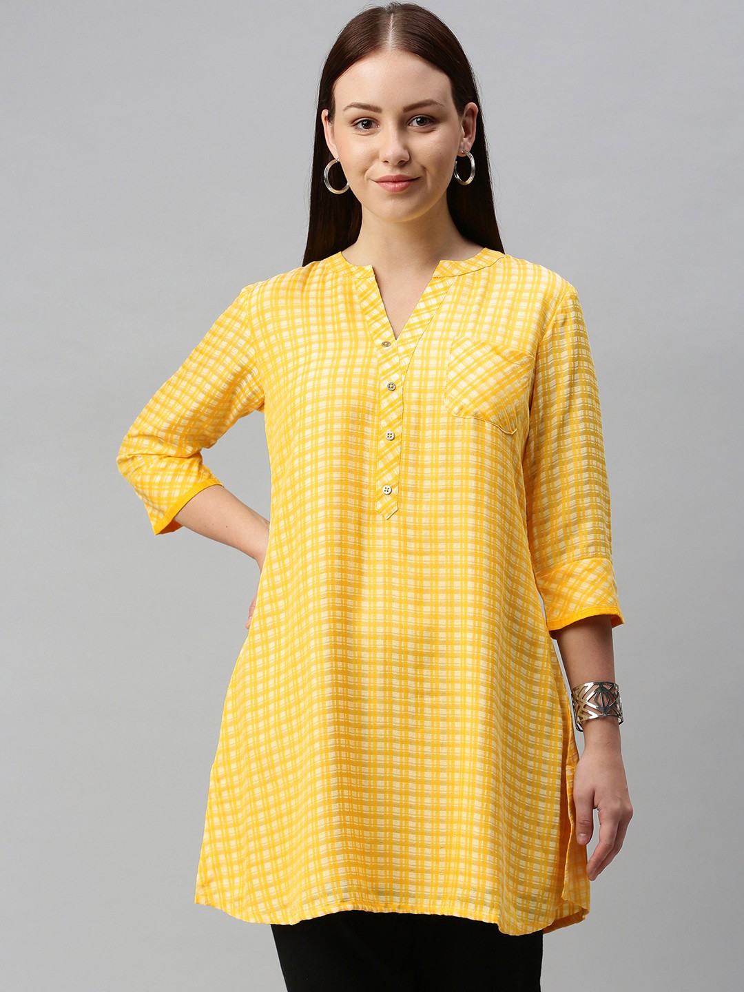 

ETIQUETTE Women Yellow Checked Kurta