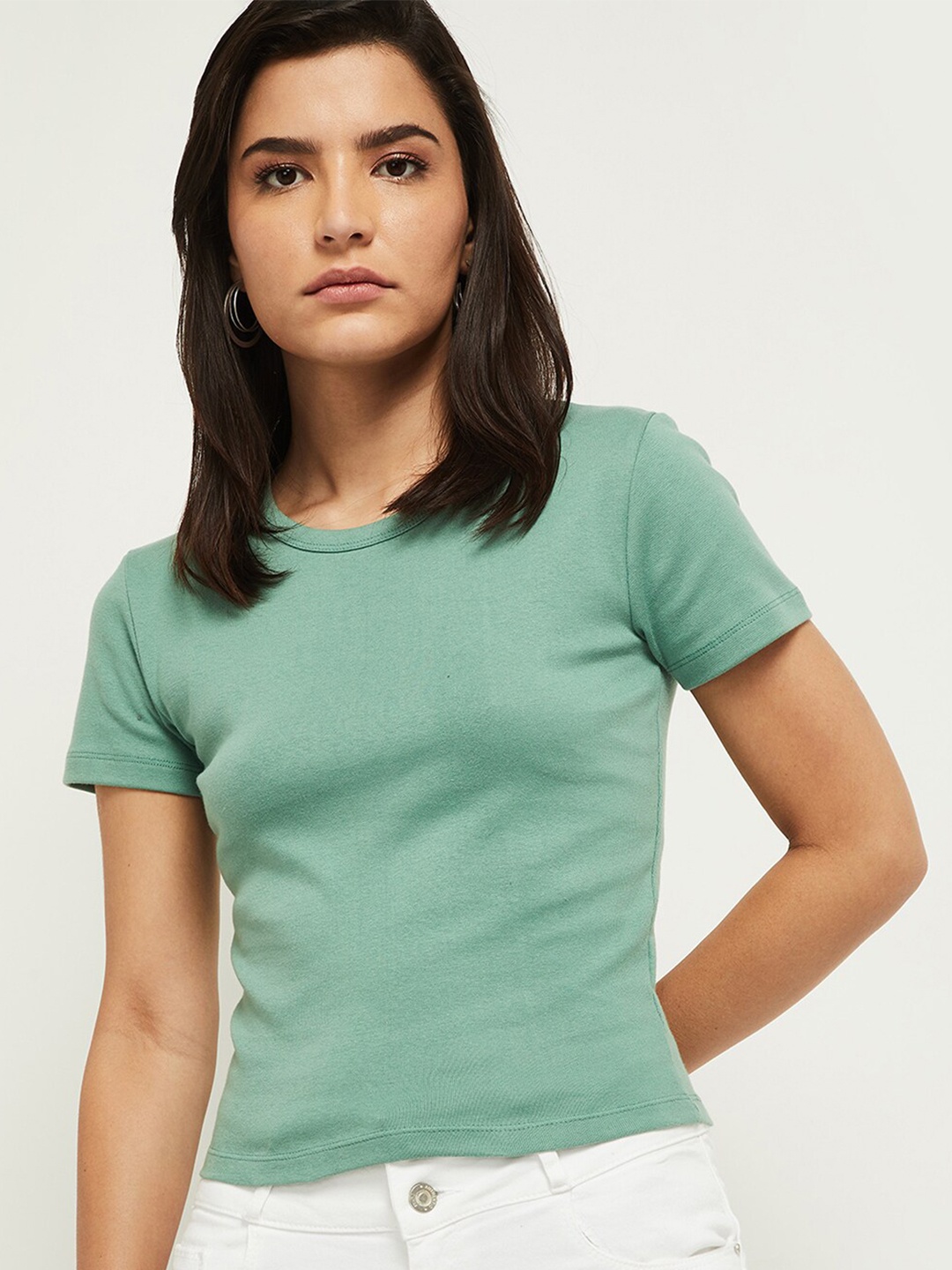 

max Women Green Slim Fit T-shirt