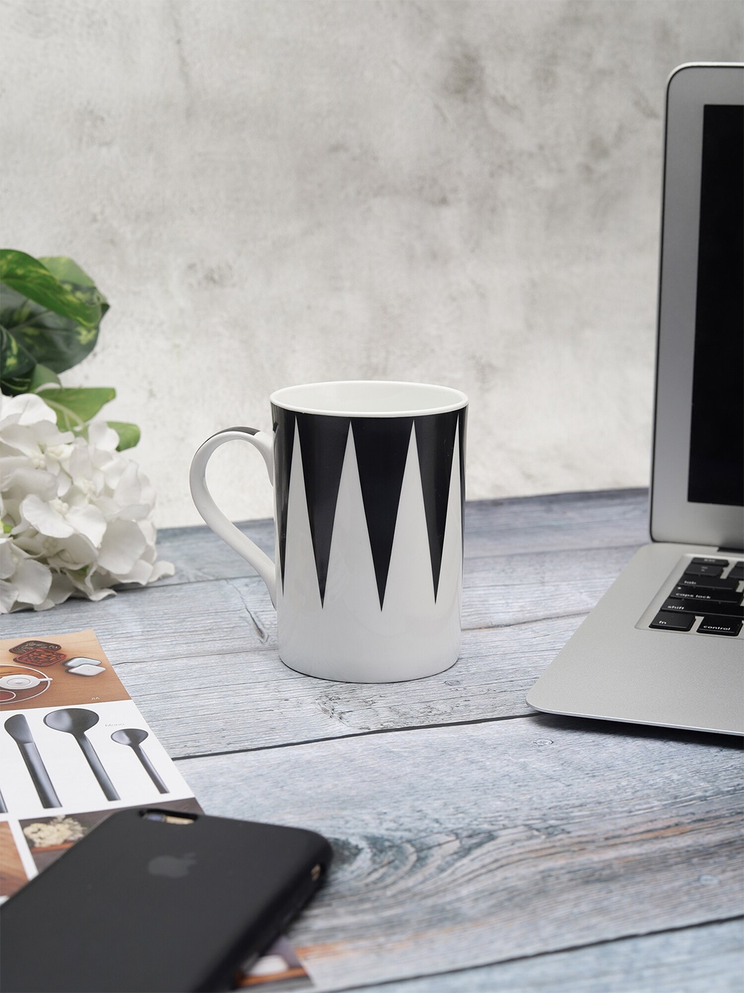 

CLAY CRAFT White & Black Printed Ceramic Glossy Mug
