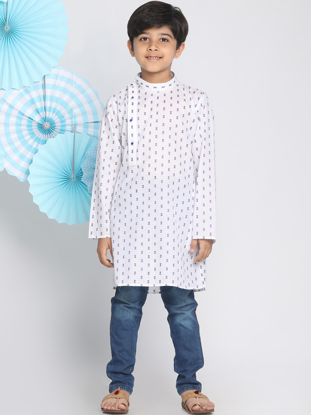 

VASTRAMAY Boys White Geometric Jacquard Kurta