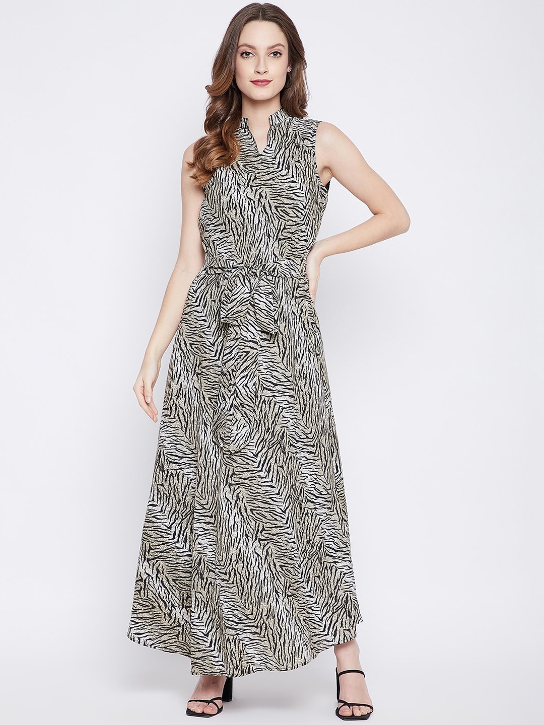 

TULIP 21 Black & Off-White Crepe Animal Printed Maxi Dress