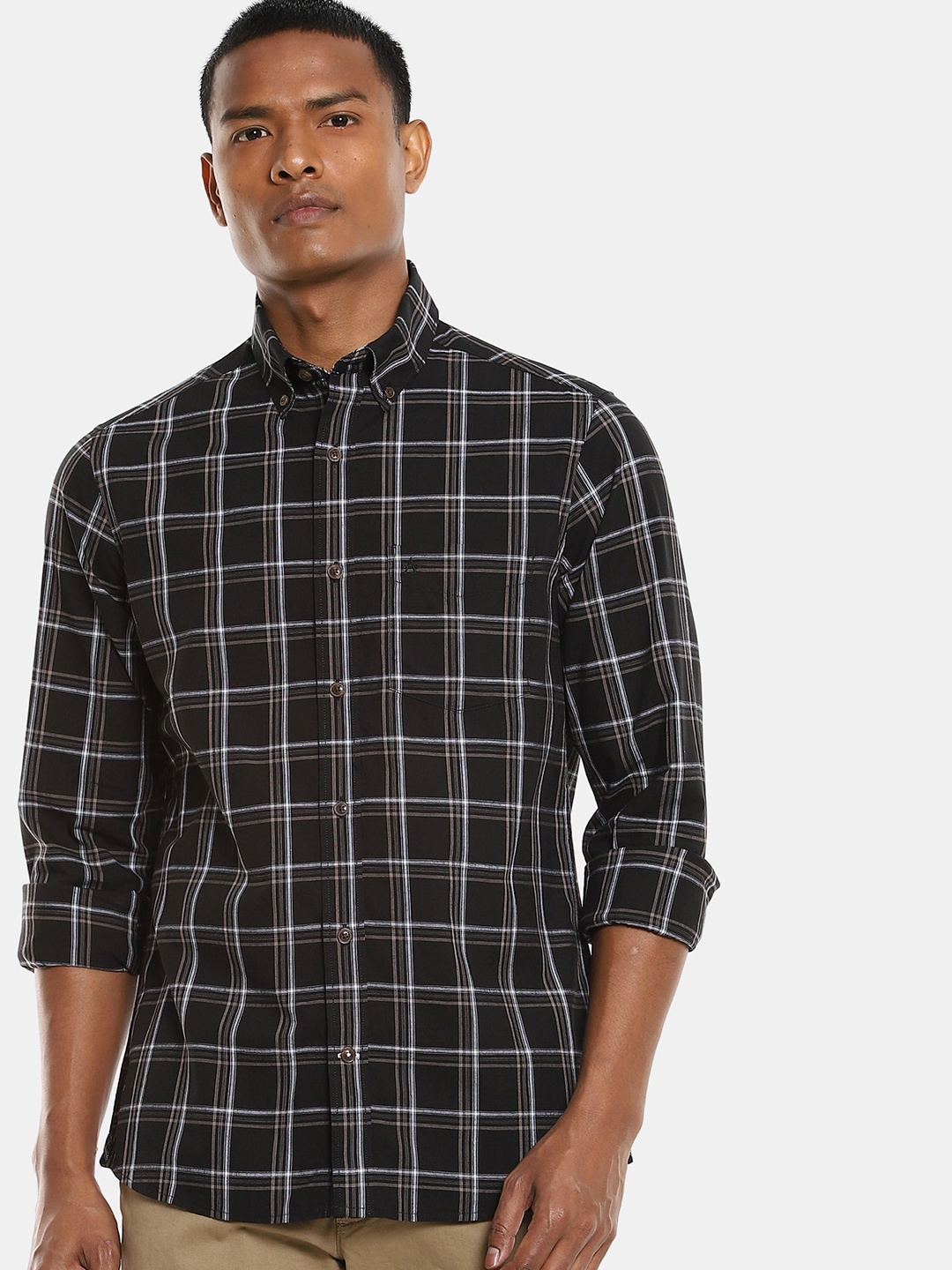 

Arrow Sport Men Black & White Checked Cotton Casual Shirt