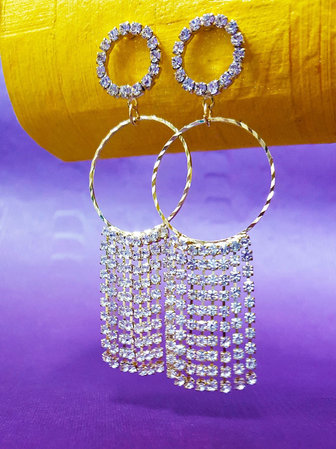 

OOMPH Gold-Toned & White Circular Drop Earrings