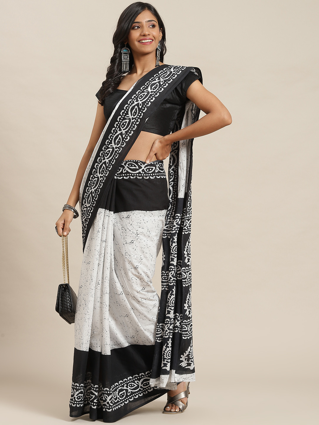 

Libas Black & White Batik Pure Cotton Saree
