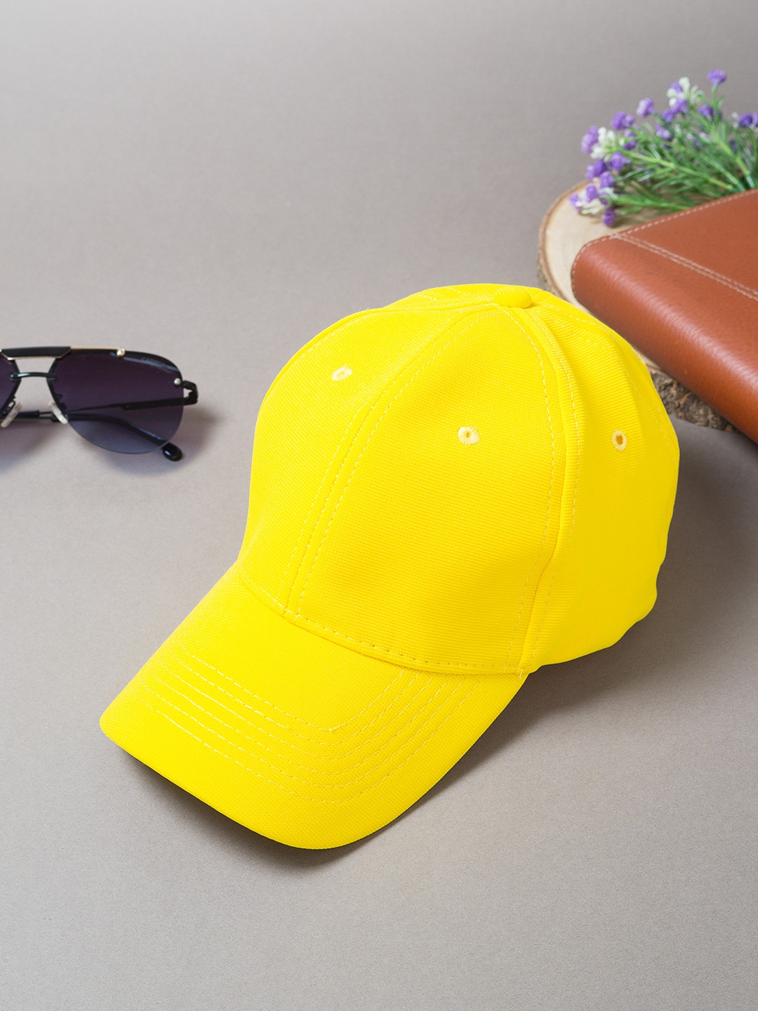 

Golden Peacock Unisex Yellow Baseball Cap