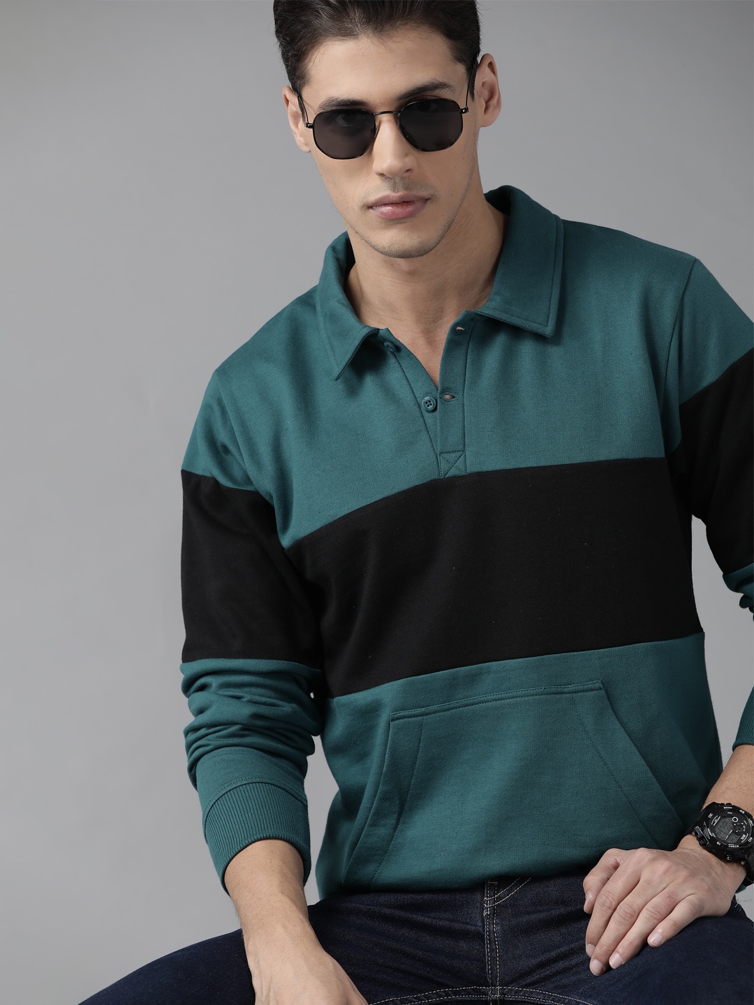 

Roadster Men Teal Blue & Black Colourblocked Sweatshirt