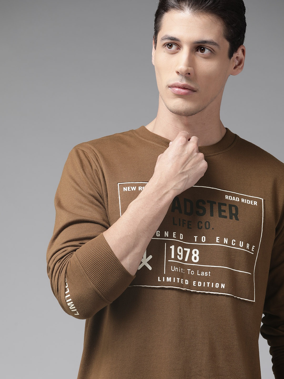 

Roadster Men Coffee Brown Brand Logo Printed Sweatshirt