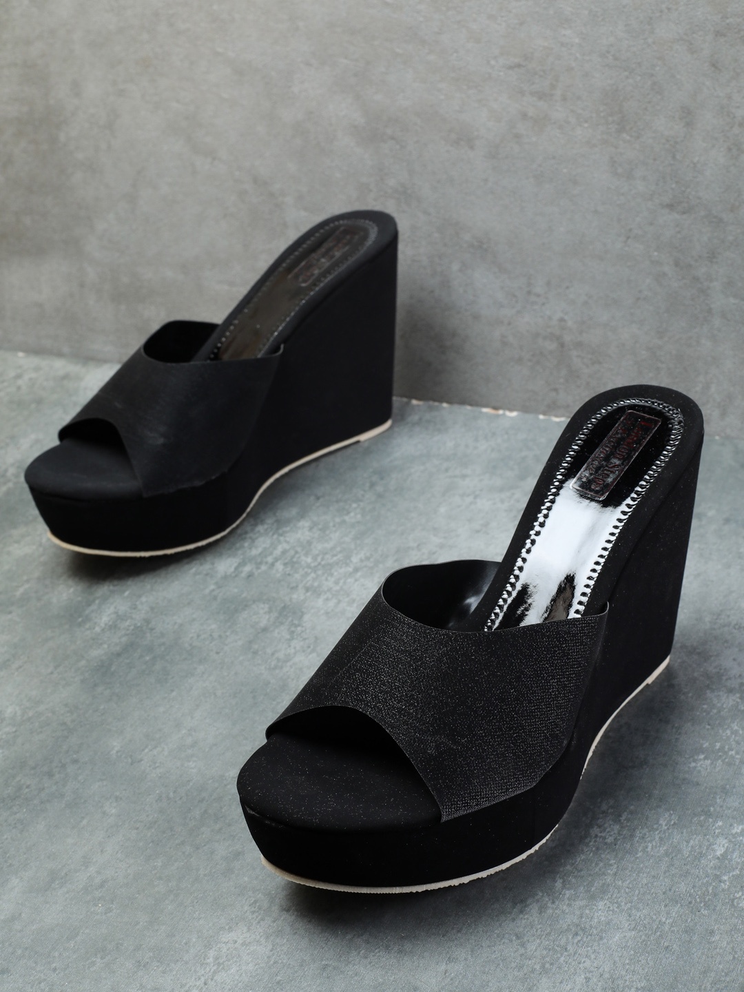 

LONDON STEPS Women Black Wedge Sandals