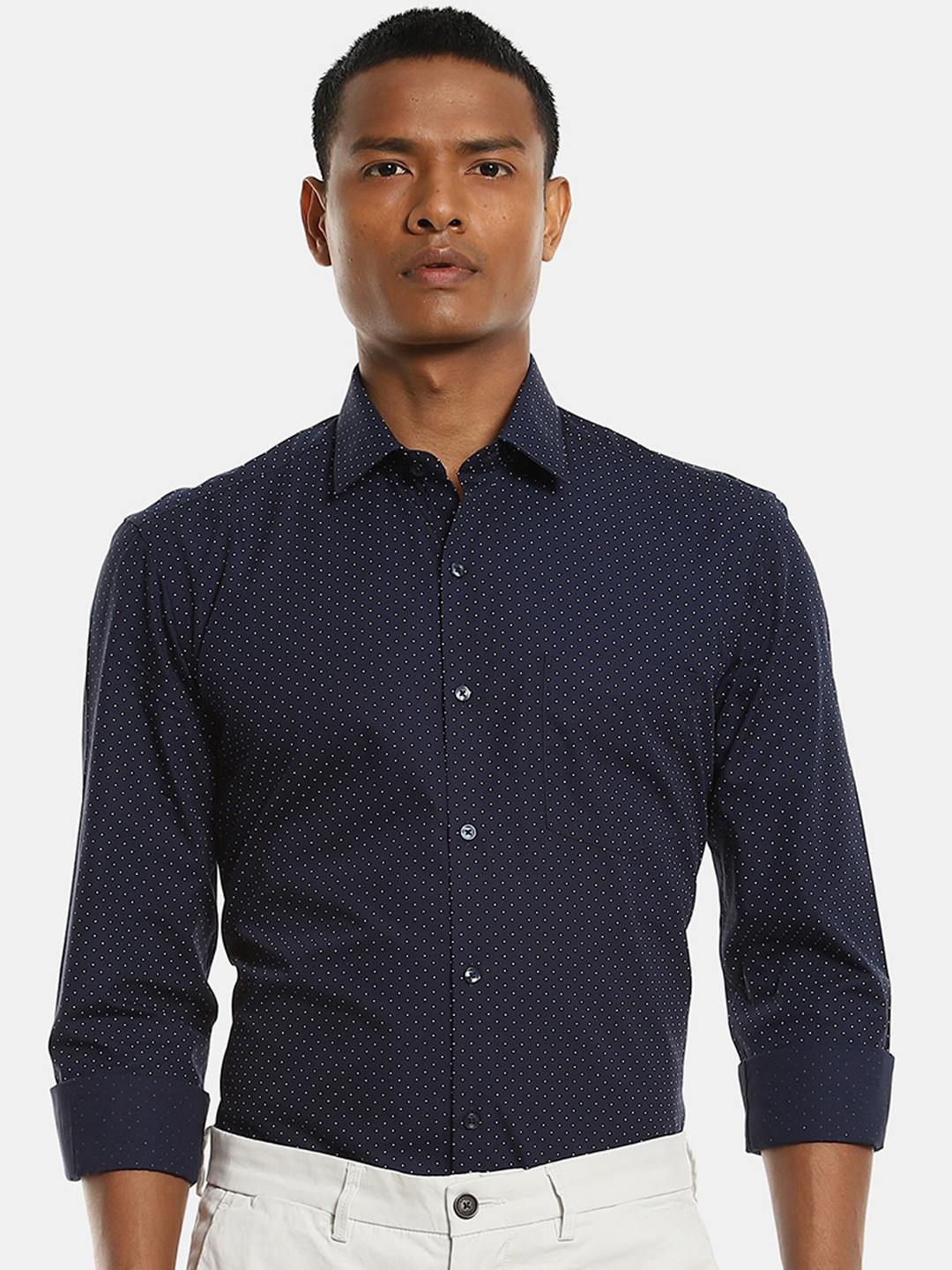 

Arrow Men Blue Slim Fit Opaque Printed Casual Shirt