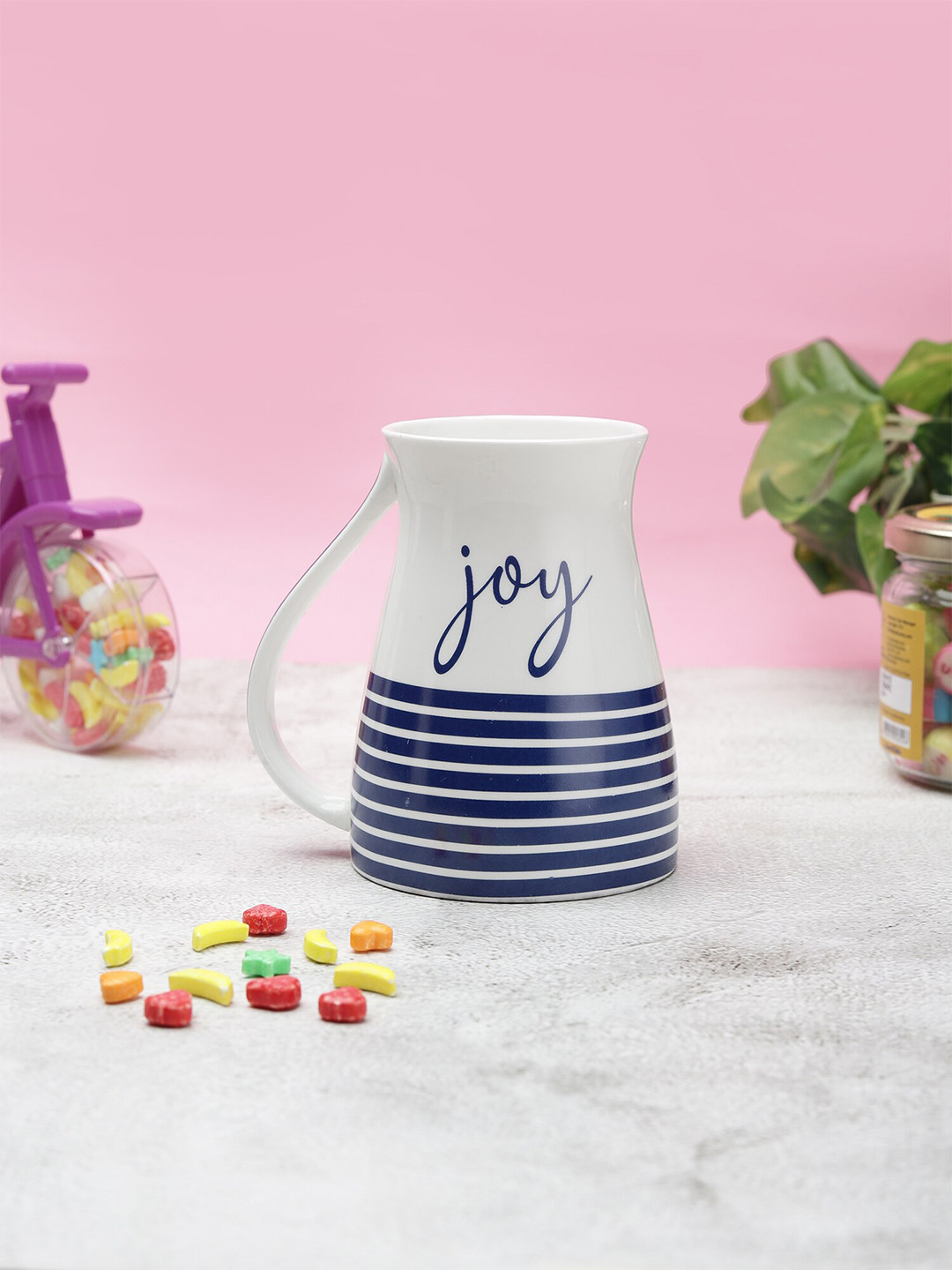 

JCPL White & Navy Blue Floral Printed Ceramic Glossy Mug