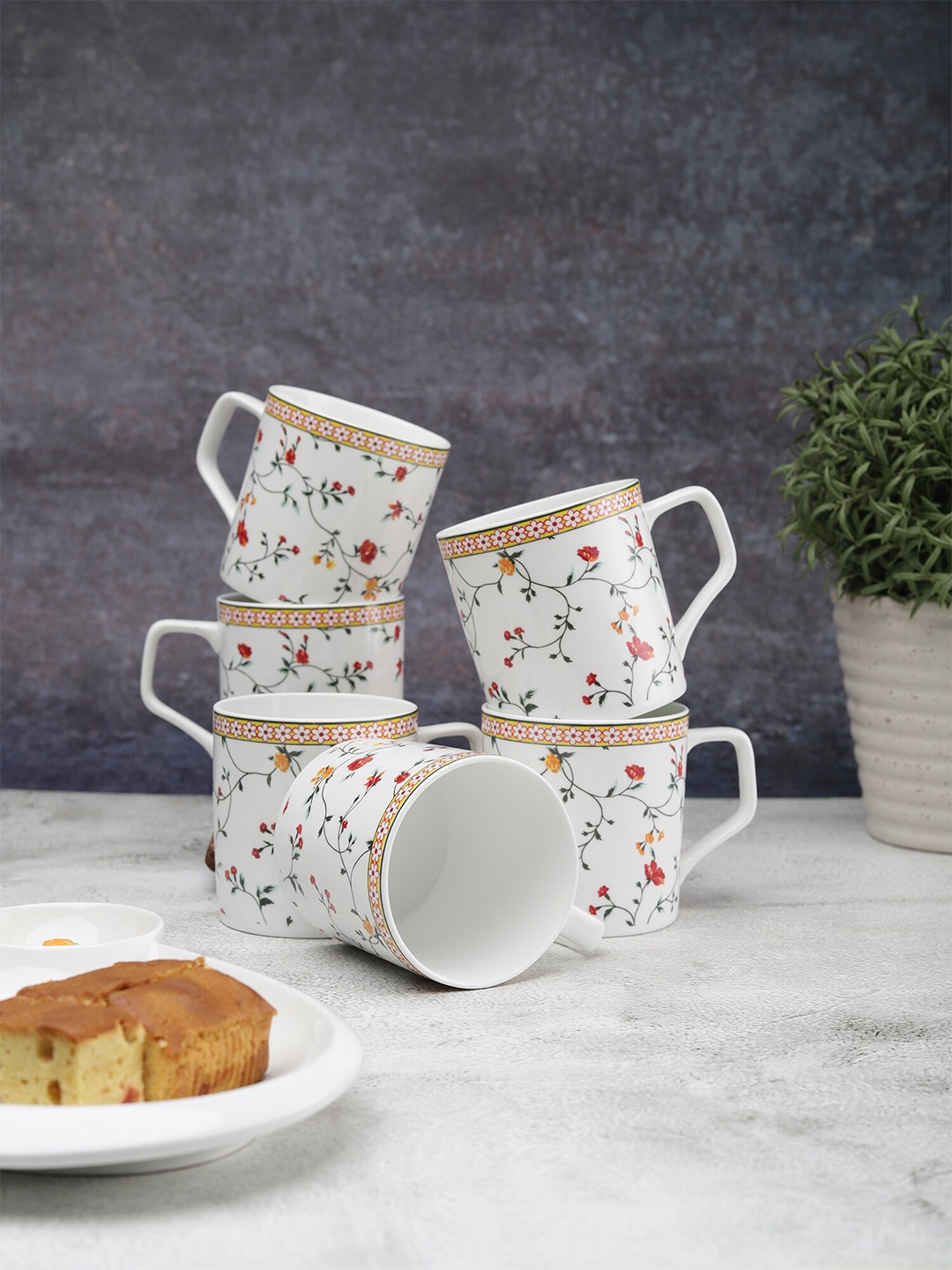 

JCPL Set of 6 White & Green Floral Printed Ceramic Glossy Cup