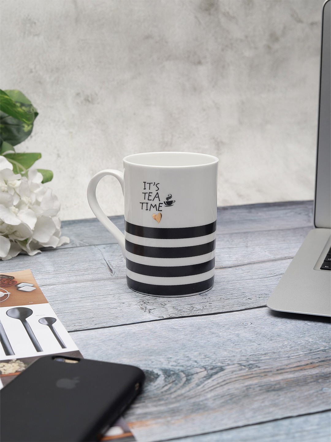 

JCPL White & Black Geometric Printed Ceramic Glossy Mug