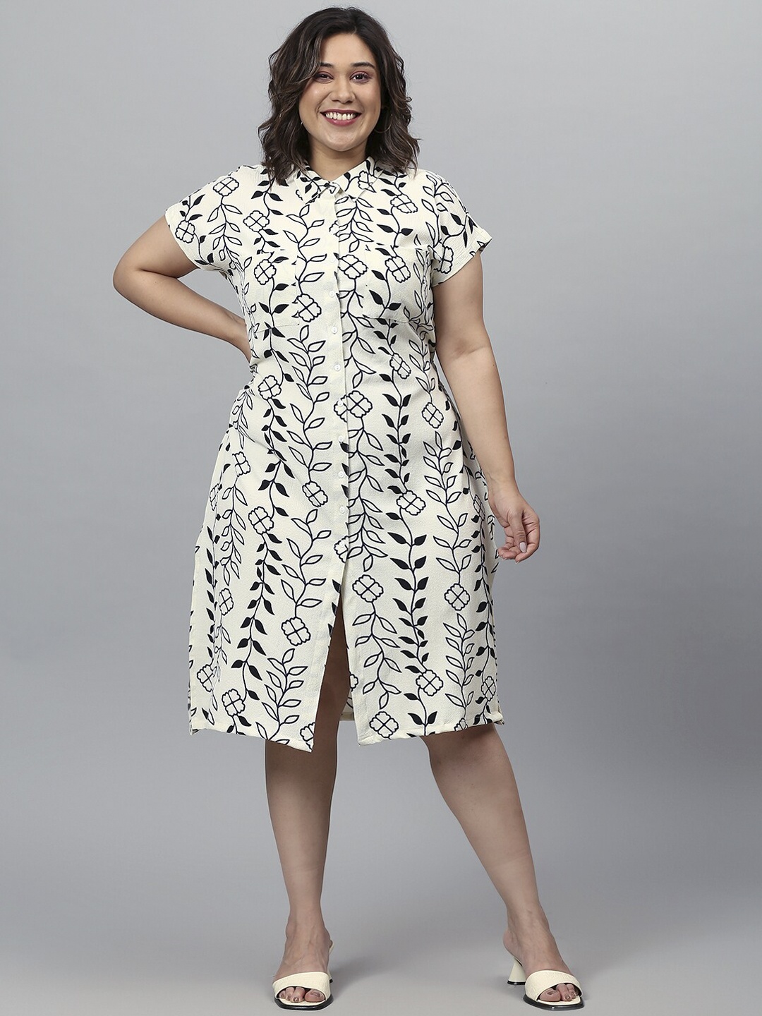 

Instafab Plus Cream-Coloured & Black Floral Printed A-Line Plus Size Dress