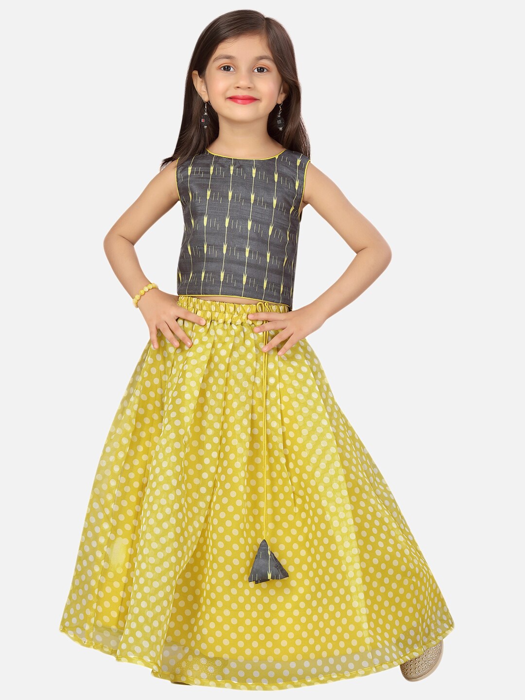

SALWAR STUDIO Girls Grey & Yellow Printed Ready to Wear Lehenga & Choli