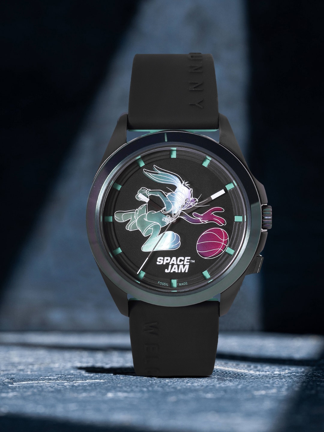 

Fossil Men Black Dial & Silicone Straps Space Jam Limited Edition Analogue Watch