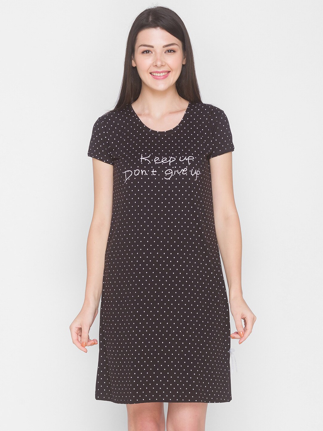 

AV2 Women Black Printed Nightdress