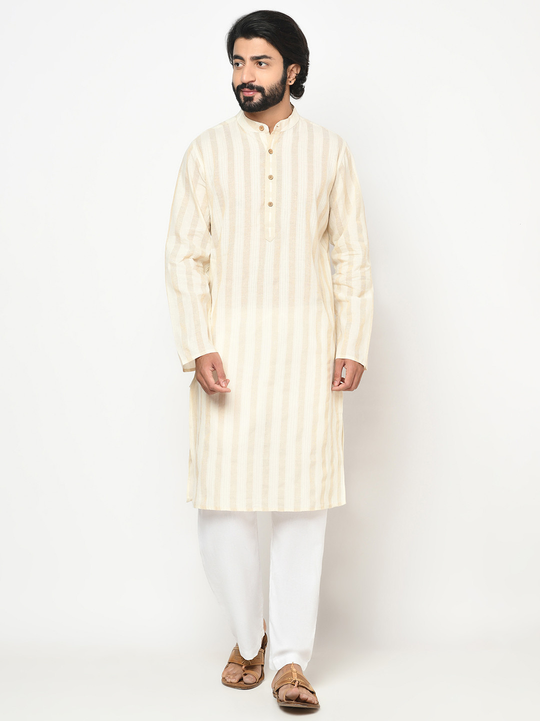 

Fabindia Men Off White & Gold-Toned Striped Thread Work Kurta