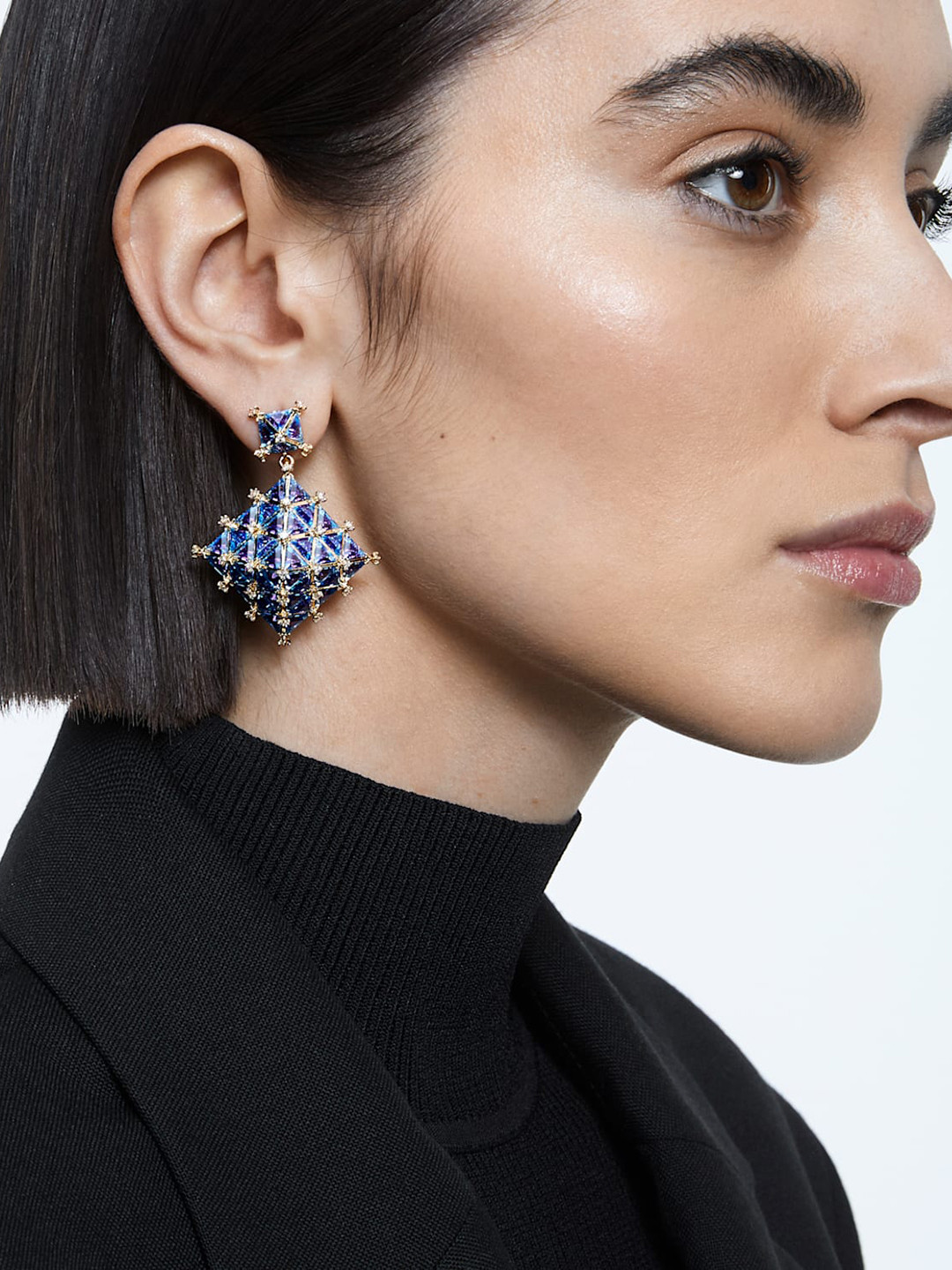

SWAROVSKI Gold-Plated Curiosa Single Earring, Blue
