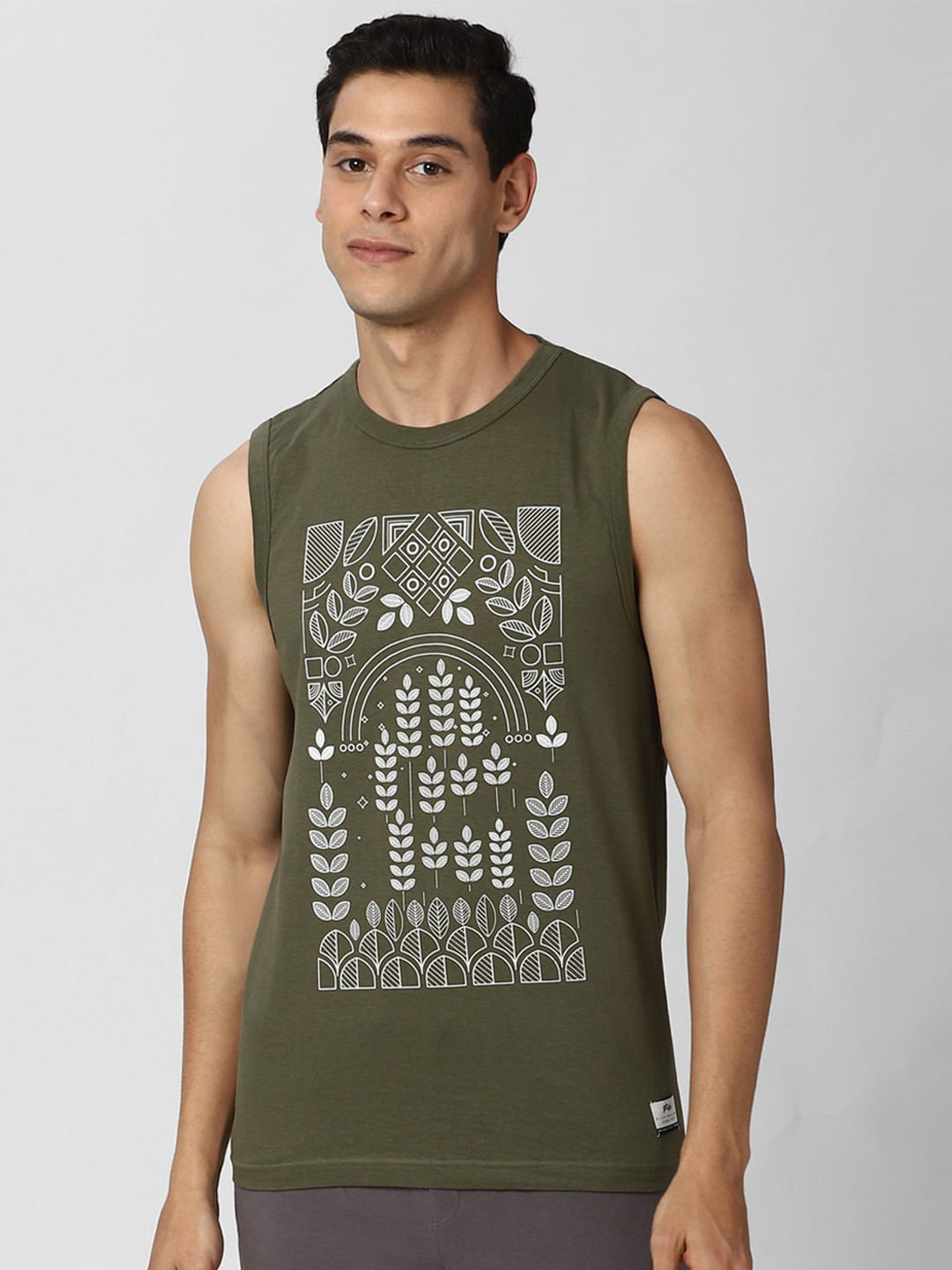 

Peter England Casuals Men Olive Green & White Printed Lounge T-shirt