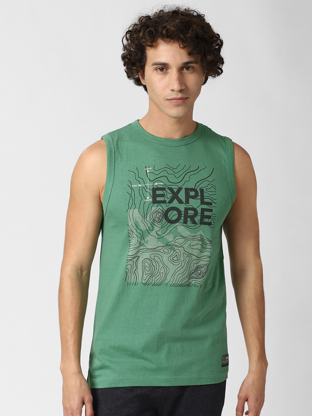 

Peter England Casuals Men Green & Black Typography Printed Lounge T-shirt