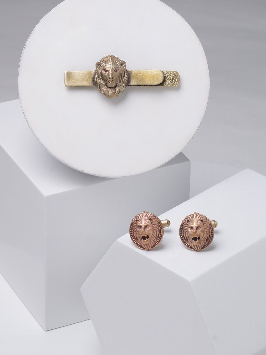 

COSA NOSTRAA Men Metallic & Gold-Toned Accessory Gift Set