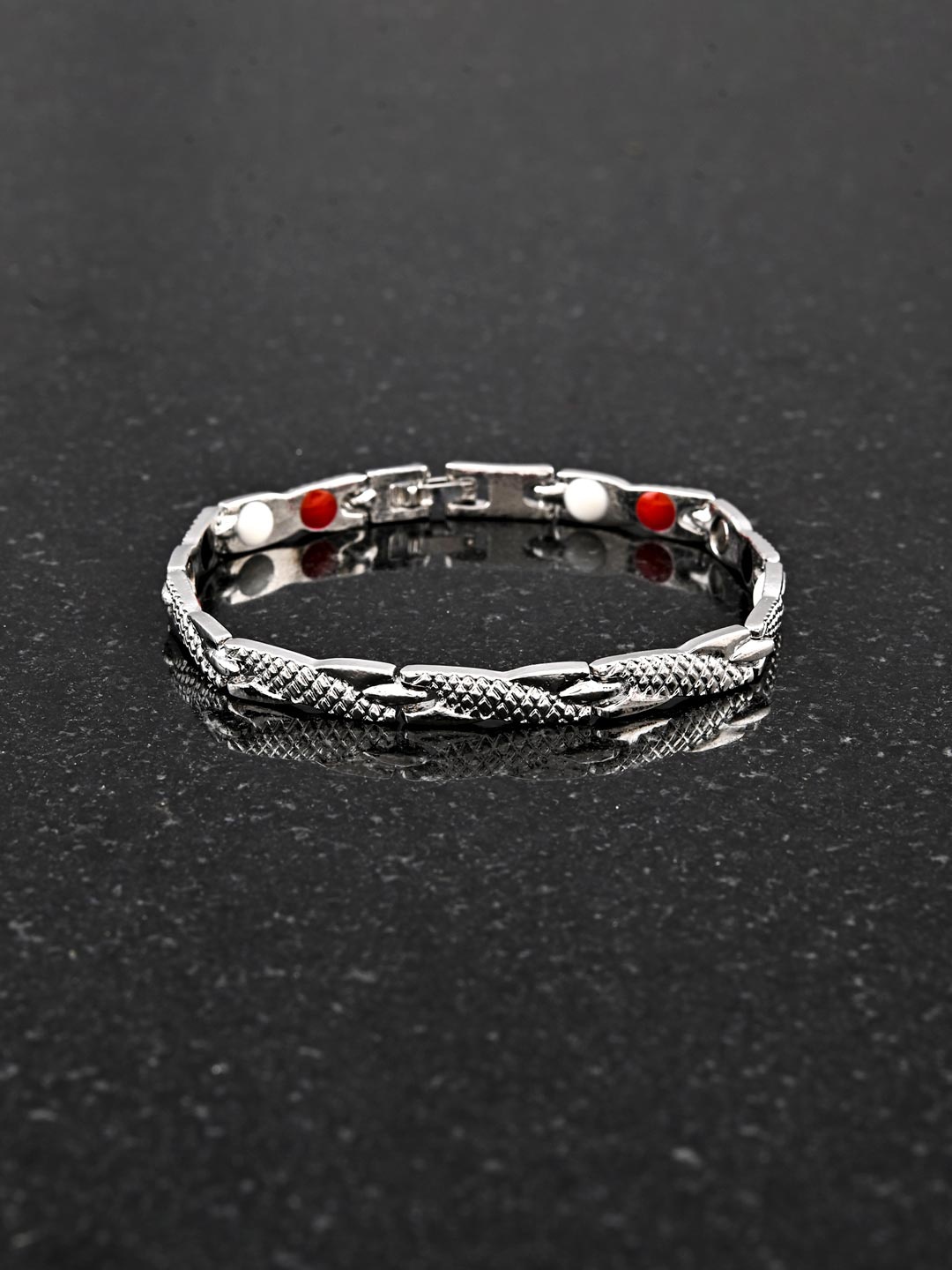 

Tistabene Men Silver-Toned & Red Rhodium-Plated Link Contemporary Bracelet