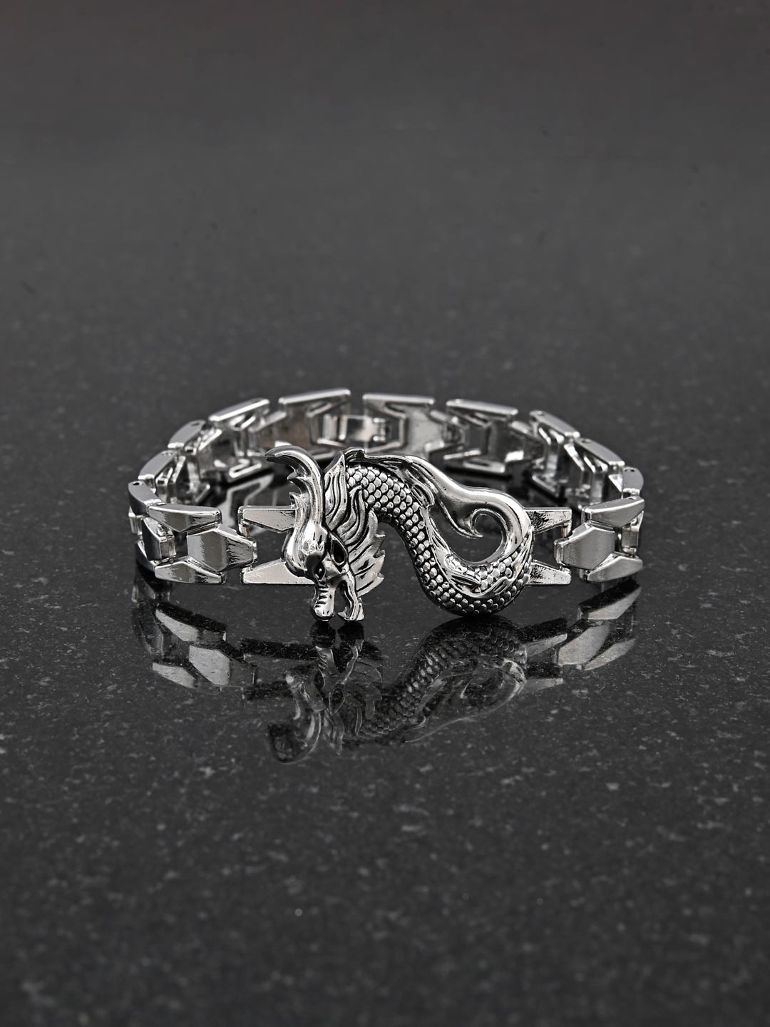 

Tistabene Men Silver Dragon Style Bracelet