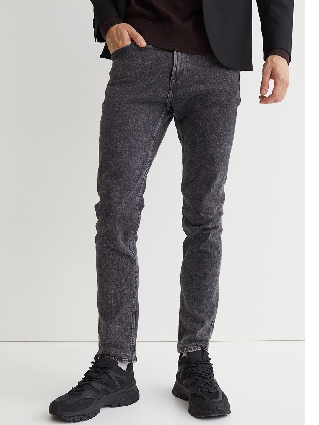

H&M Men Grey Slim Fit Stretchable Jeans