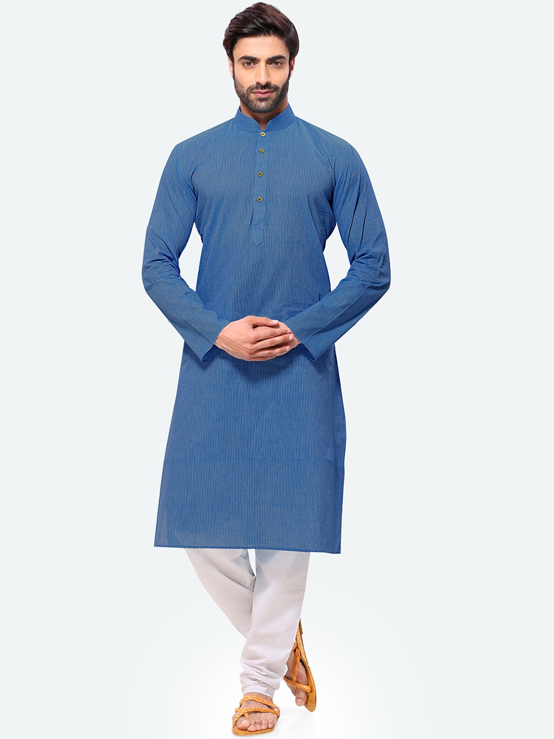 

RG DESIGNERS Men Blue Solid Handloom Kurta with Pyjamas
