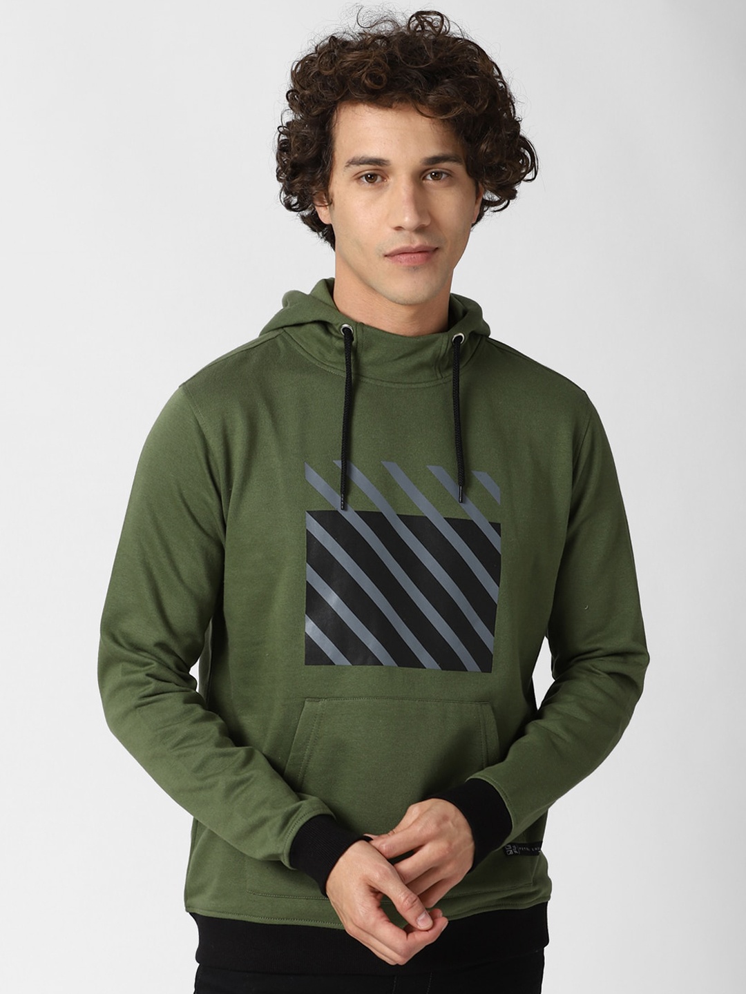 

Peter England Casuals Men Olive Green Printed Hooded Sweatshirt