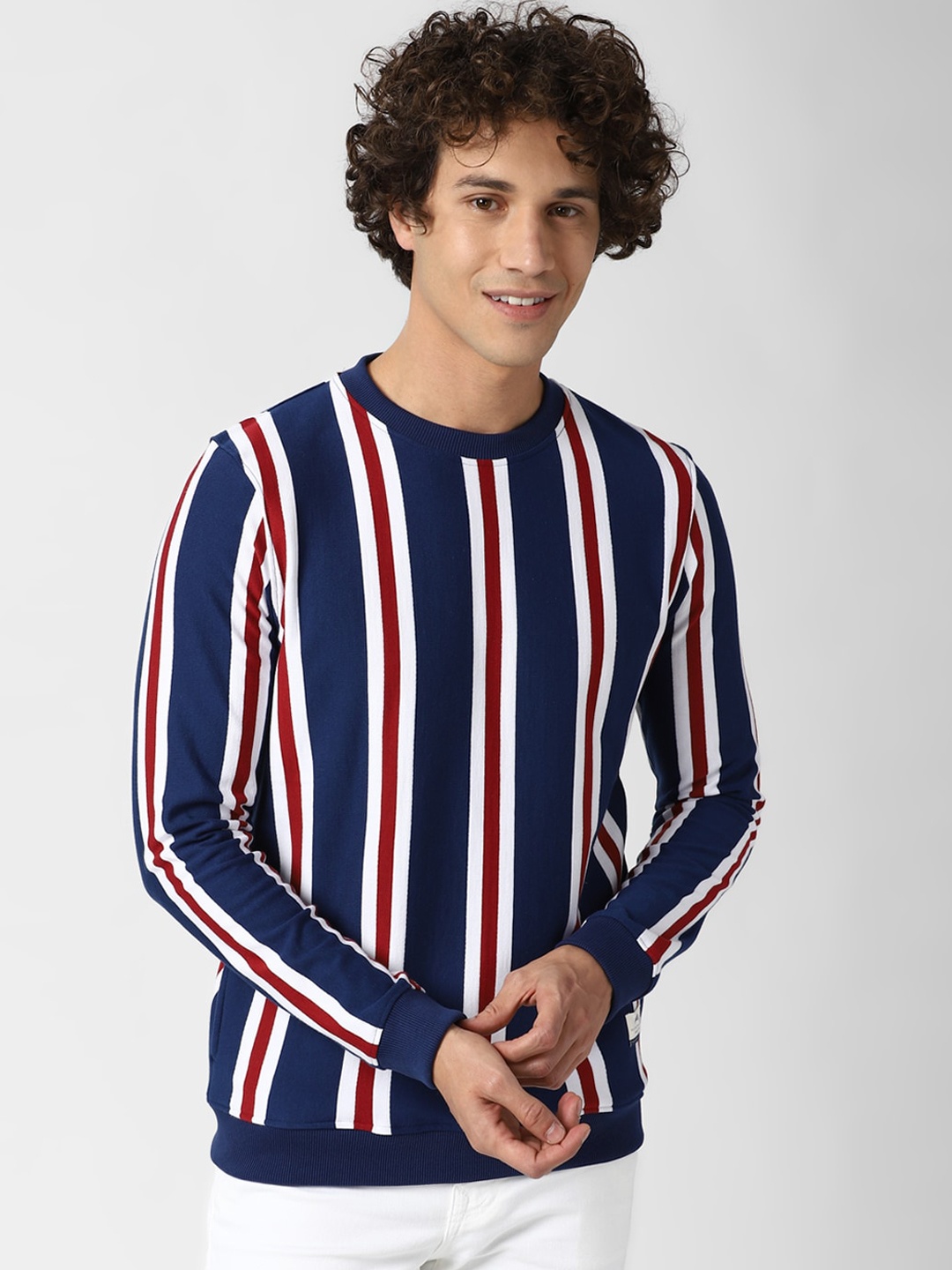 

Peter England Casuals Men Navy Blue Striped Sweatshirt