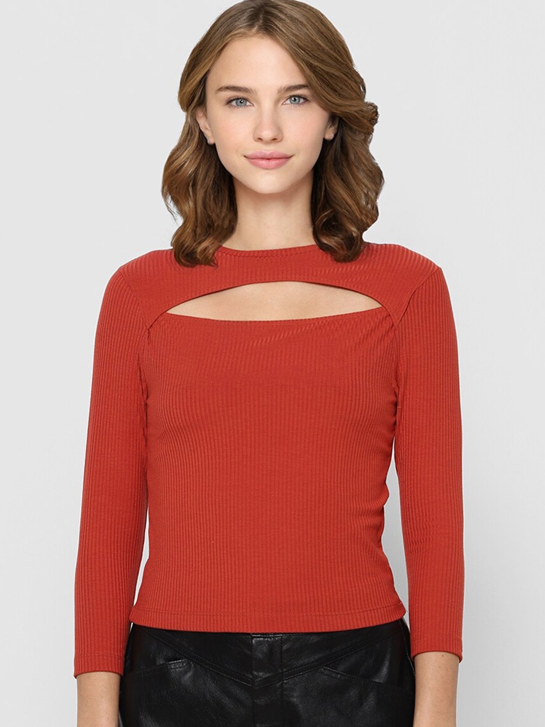 

ONLY Women Red Solid Regular Top