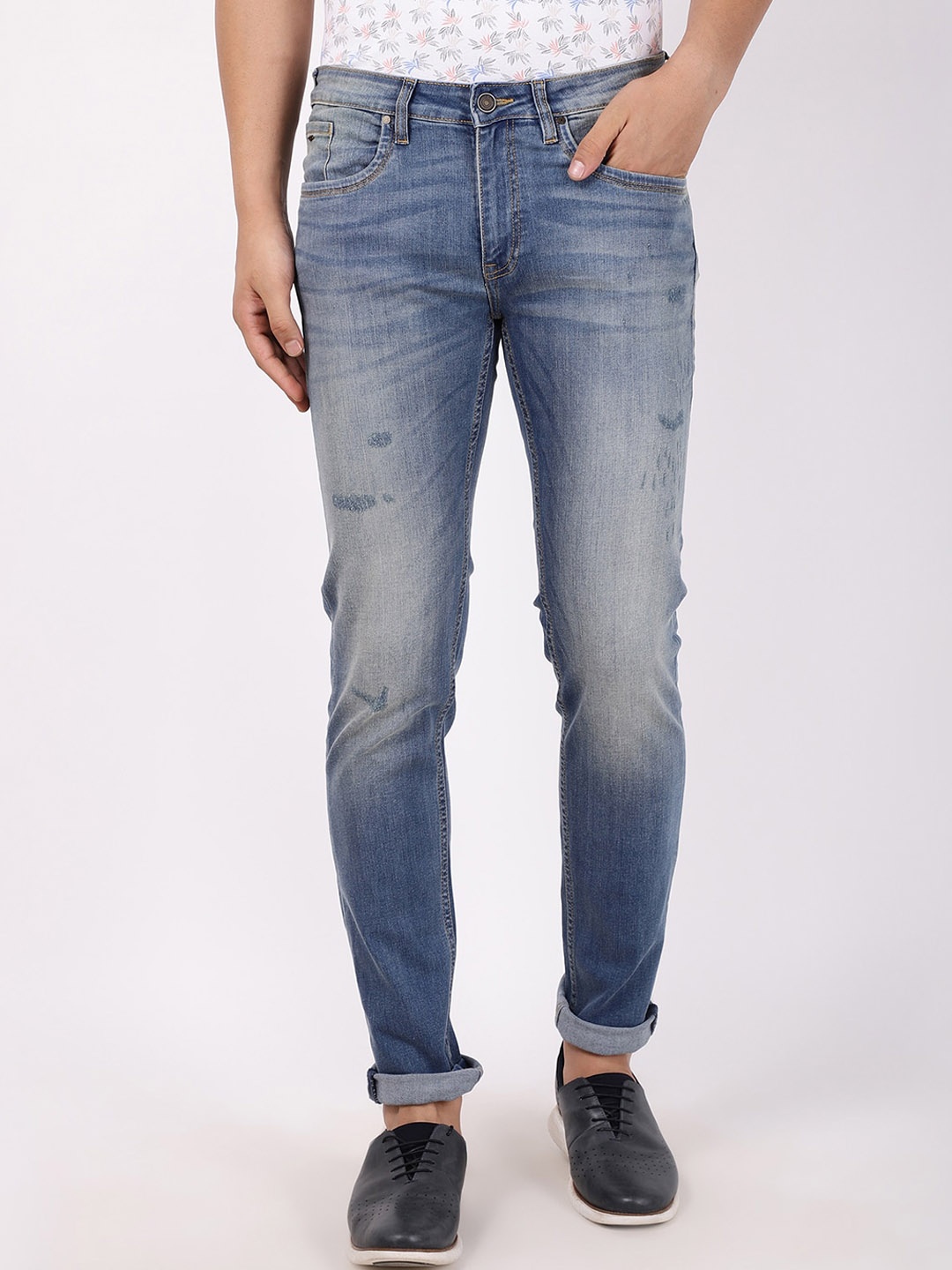 

Blackberrys Men Blue Slim Fit Low-Rise Mildly Distressed Heavy Fade Jeans