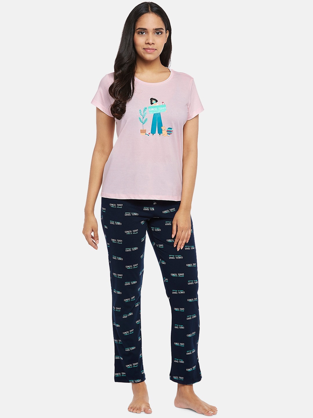 

Dreamz by Pantaloons Women Pink & Navy Blue Printed Night suit