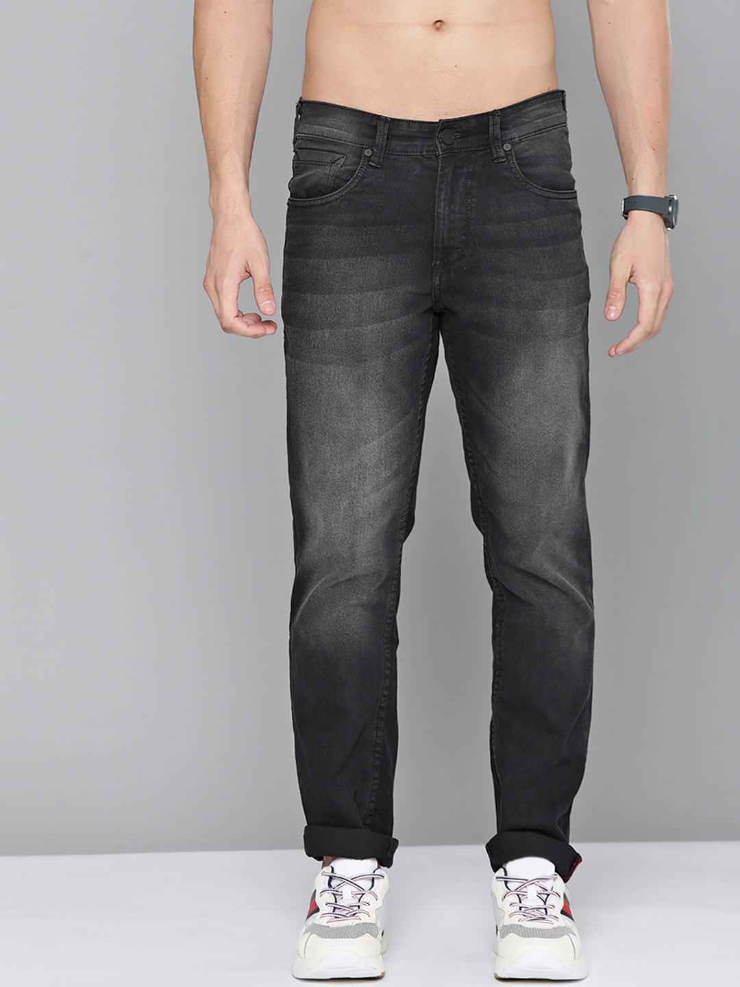 

HERE&NOW Men Black Slim Fit Light Fade Mid-Rise Stretchable Jeans