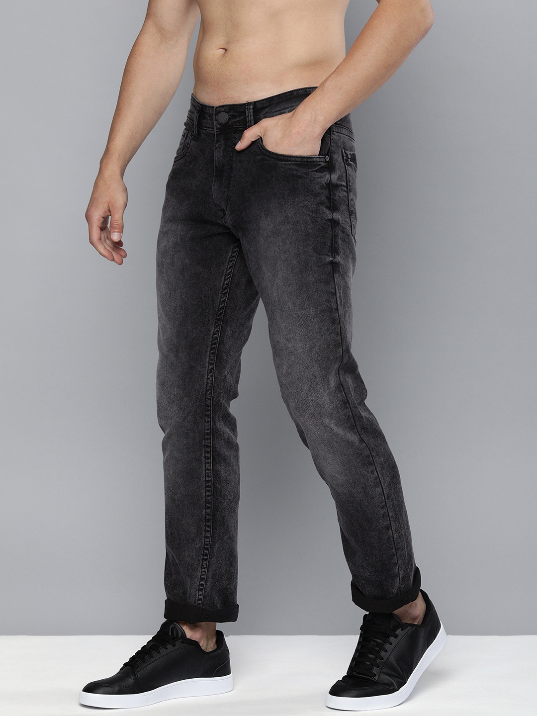 

HERE&NOW Men Charcoal Black Light Fade Low Rise Slim Fit Jeans