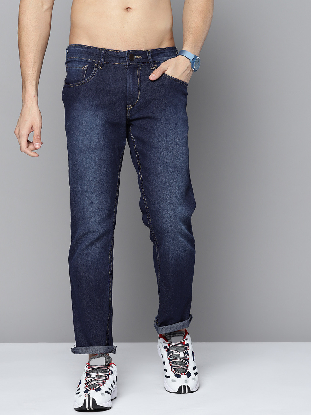 

HERE&NOW Men Navy Blue Slim Fit Light Fade Stretchable Jeans
