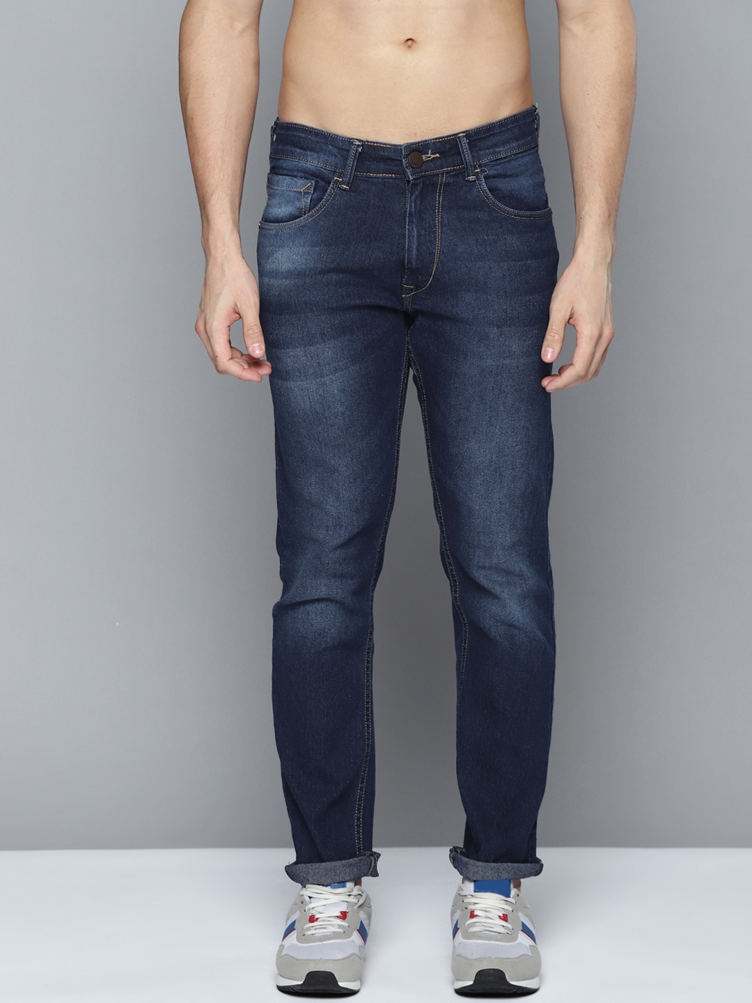 

HERE&NOW Men Navy Blue Slim Fit Light Fade Stretchable Jeans