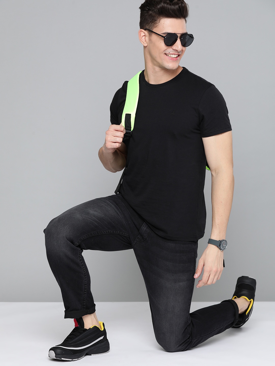 

HERE&NOW Men Black Slim Fit Light Fade Stretchable Jeans