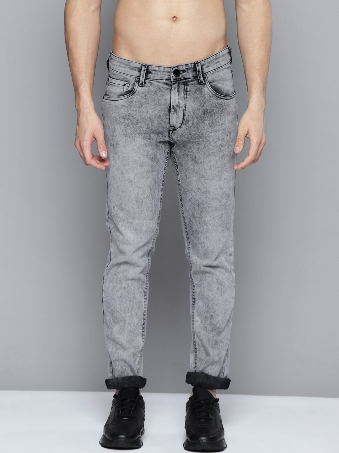 

HERE&NOW Men Grey Slim Fit Light Fade Stretchable Jeans