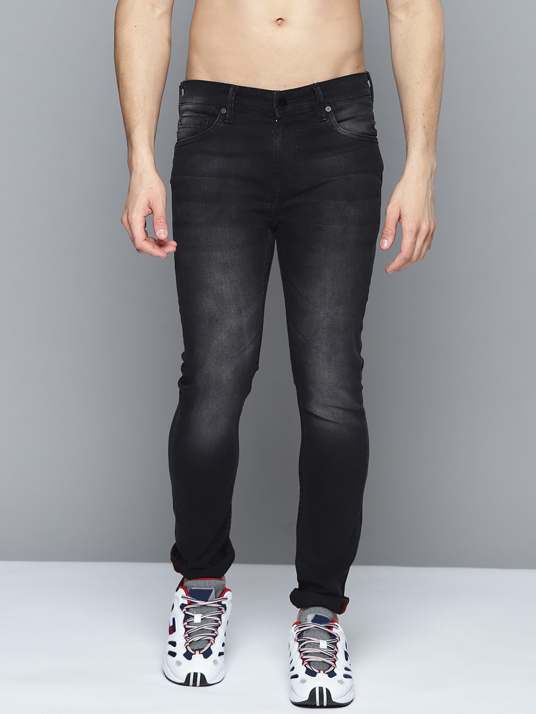 

HERE&NOW Men Black Skinny Fit Light Fade Stretchable Jeans