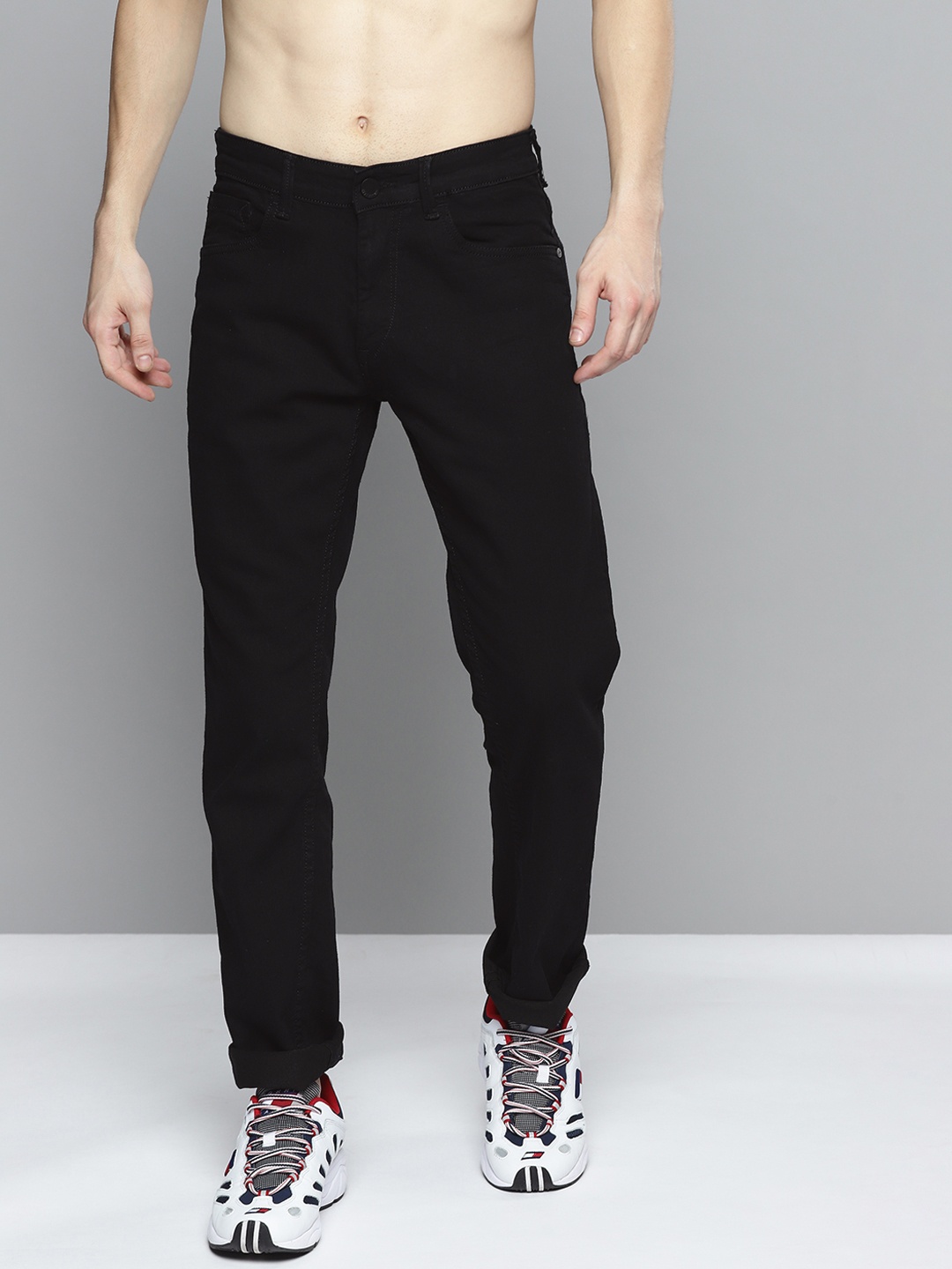 

HERE&NOW Men Black Slim Fit Light Fade Stretchable Jeans