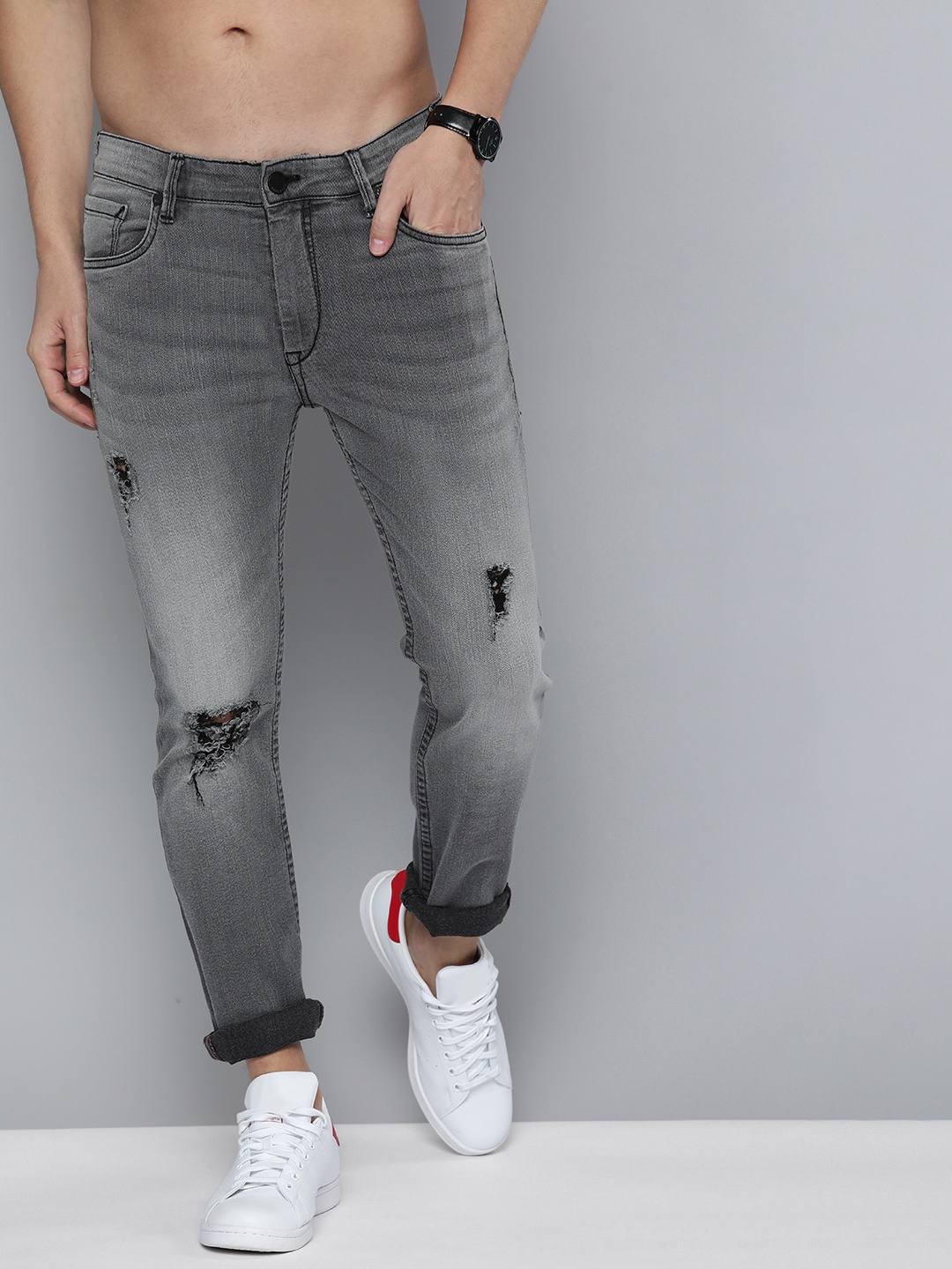 

HERE&NOW Men Grey Slim Fit Low-Rise Mildly Distressed Heavy Fade Stretchable Jeans
