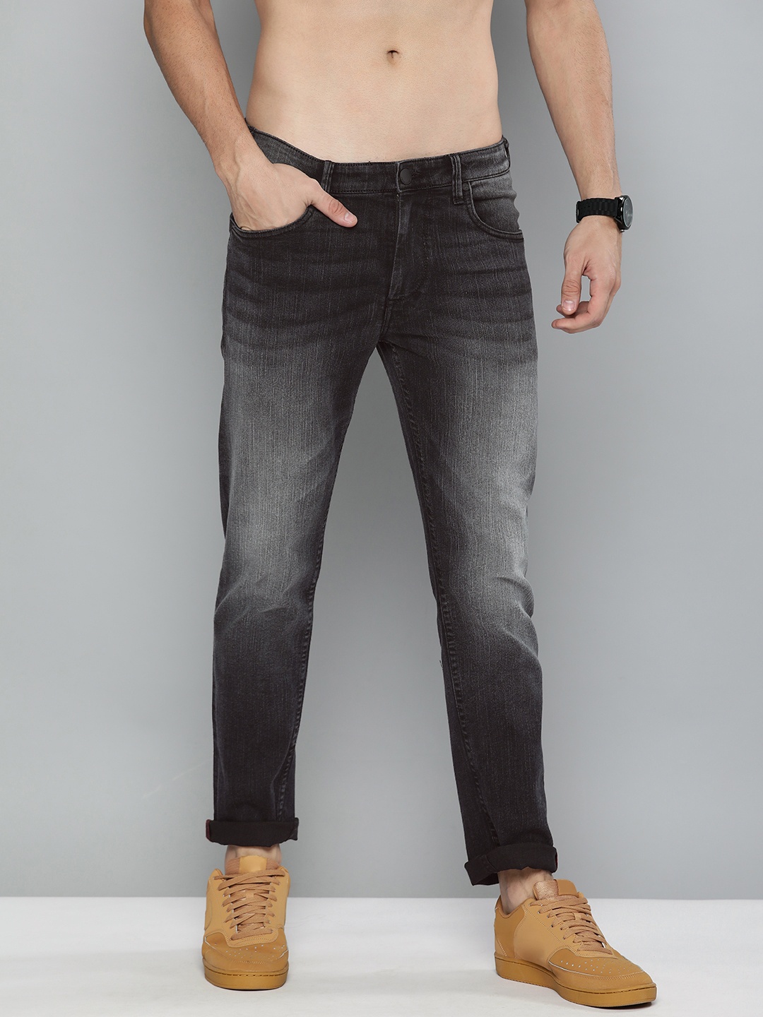 

HERE&NOW Men Black Slim Fit Mid Rise Light Fade Stretchable Jeans